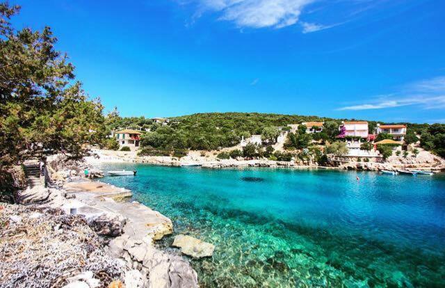 Faros Oasis Appartement Gdinj Buitenkant foto